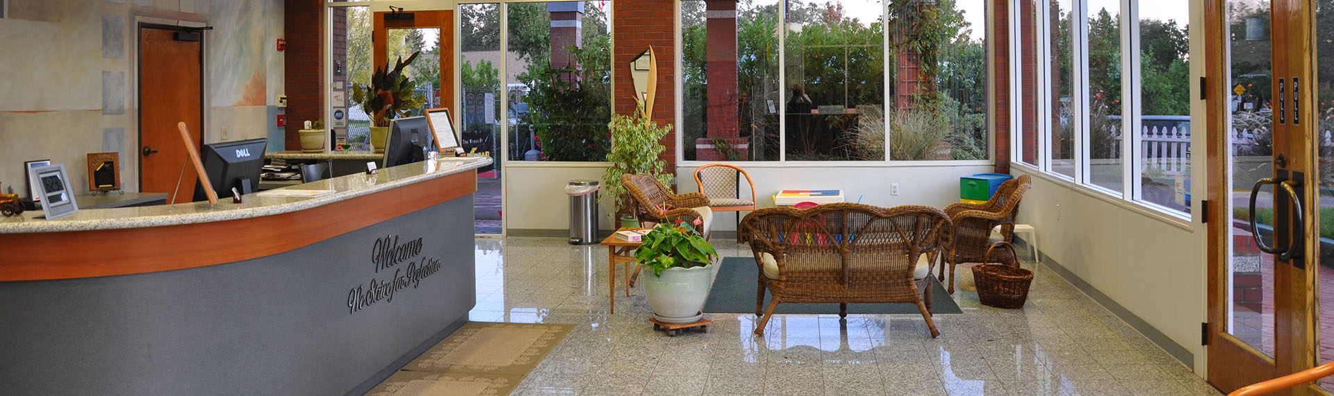 Drive Rite Automotive - Lobby 3